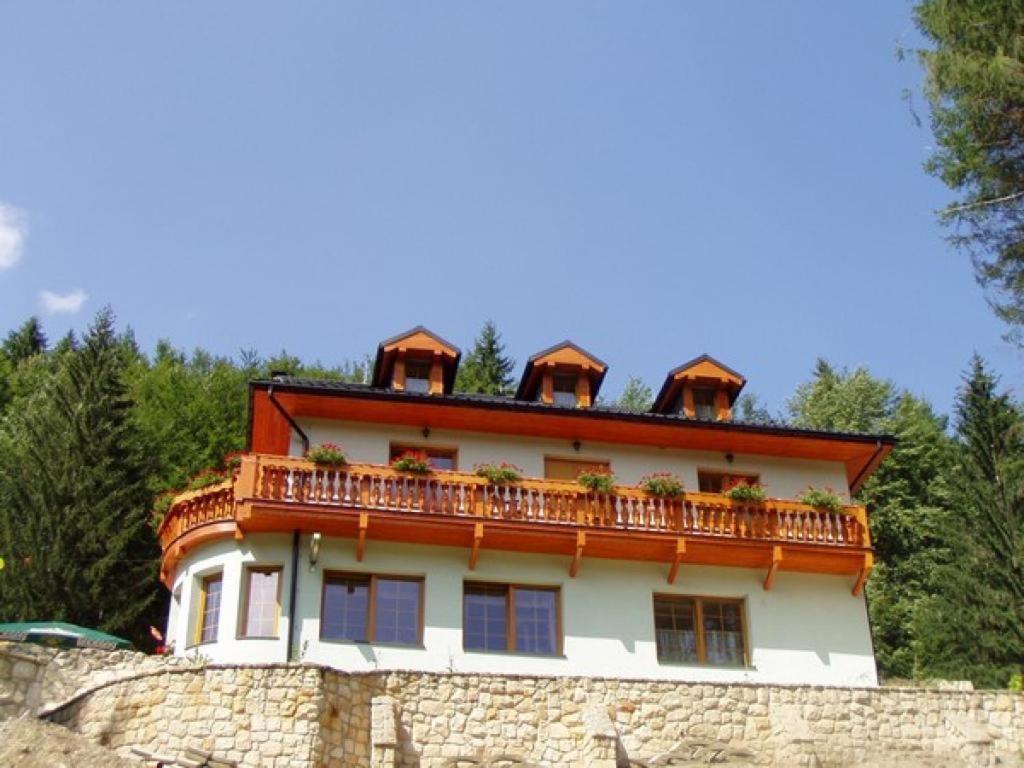 Penzion Bawaria Horní Lomná Εξωτερικό φωτογραφία